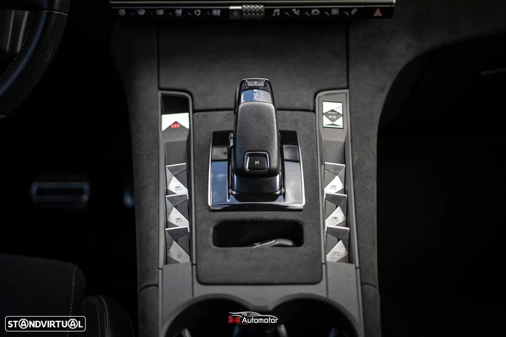 DS DS7 Crossback 1.5 BlueHDi Performance Line EAT8 - 36