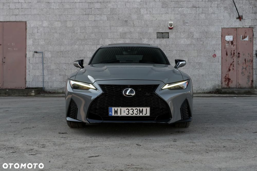 Lexus IS - 2