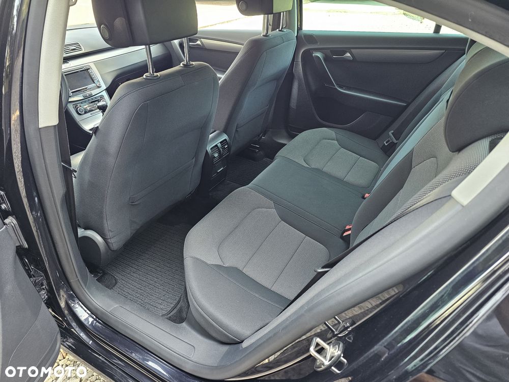 Volkswagen Passat 2.0 TDI Comfortline CityLine - 11