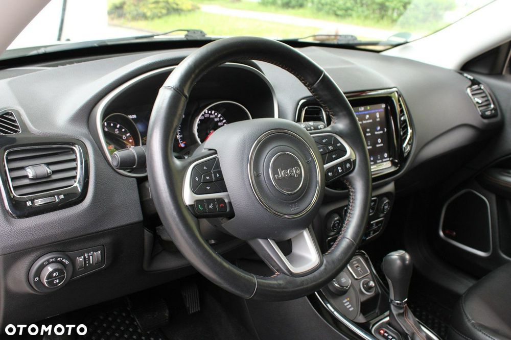Jeep Compass 1.4 MultiAir Active Drive Automatik Limited - 24