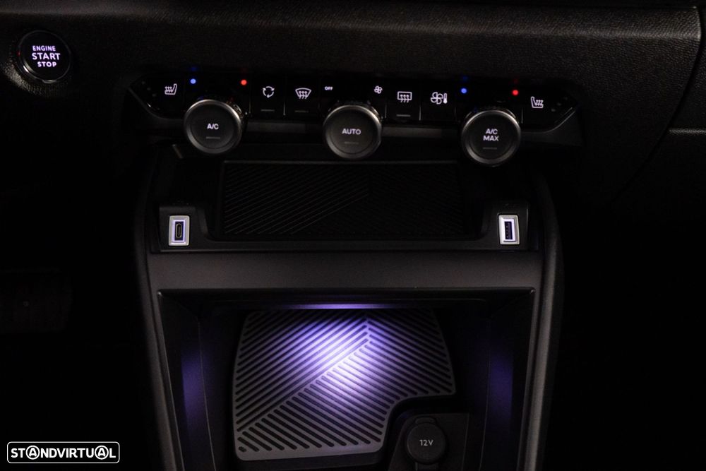 Citroën e-C4 50 kWh Shine - 28