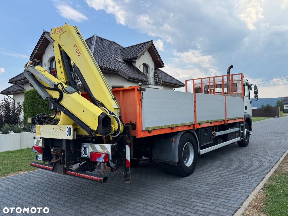 MAN MAN TGA 18 320 Niski przebieg 247 000 km klimatyzacja resor Hds Fassi 150 sterowanie radiowe - 4