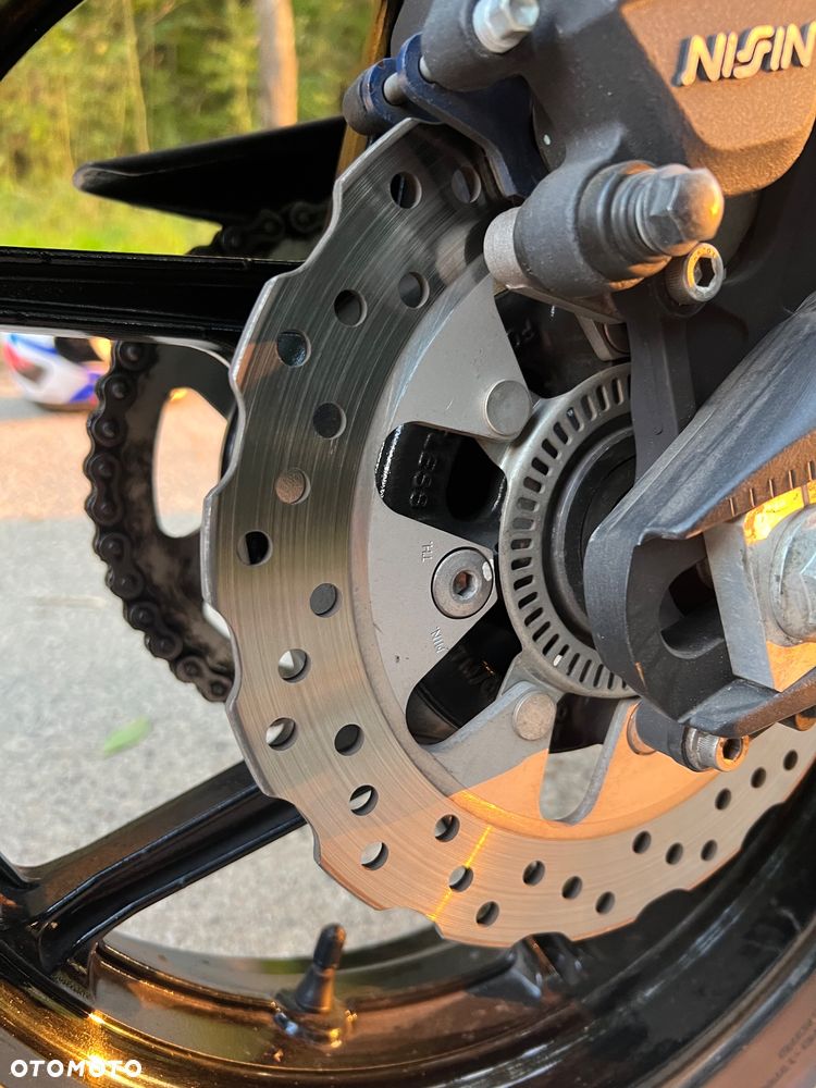 Kawasaki Versys 650 - 21