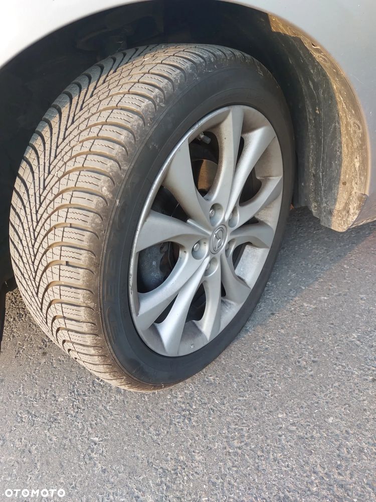 Mazda 3 1.6 CD Exclusive + - 16