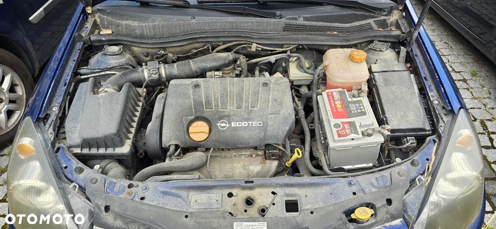 Opel Astra 1.8 Sport - 6