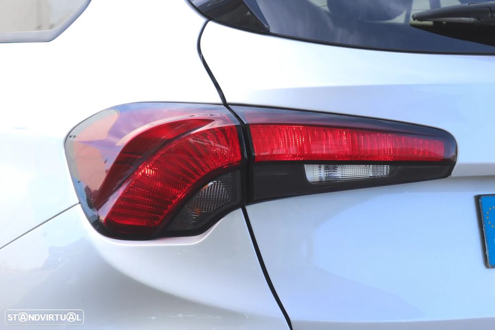 Fiat Tipo Station Wagon 1.3 M-Jet Lounge Tech - 31