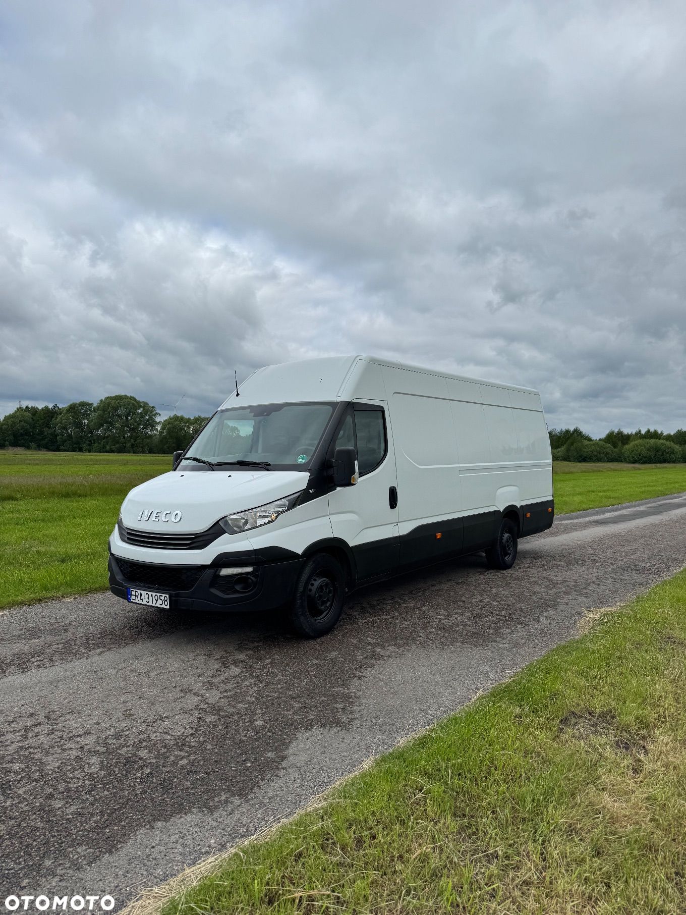 Iveco 35s16 - 1