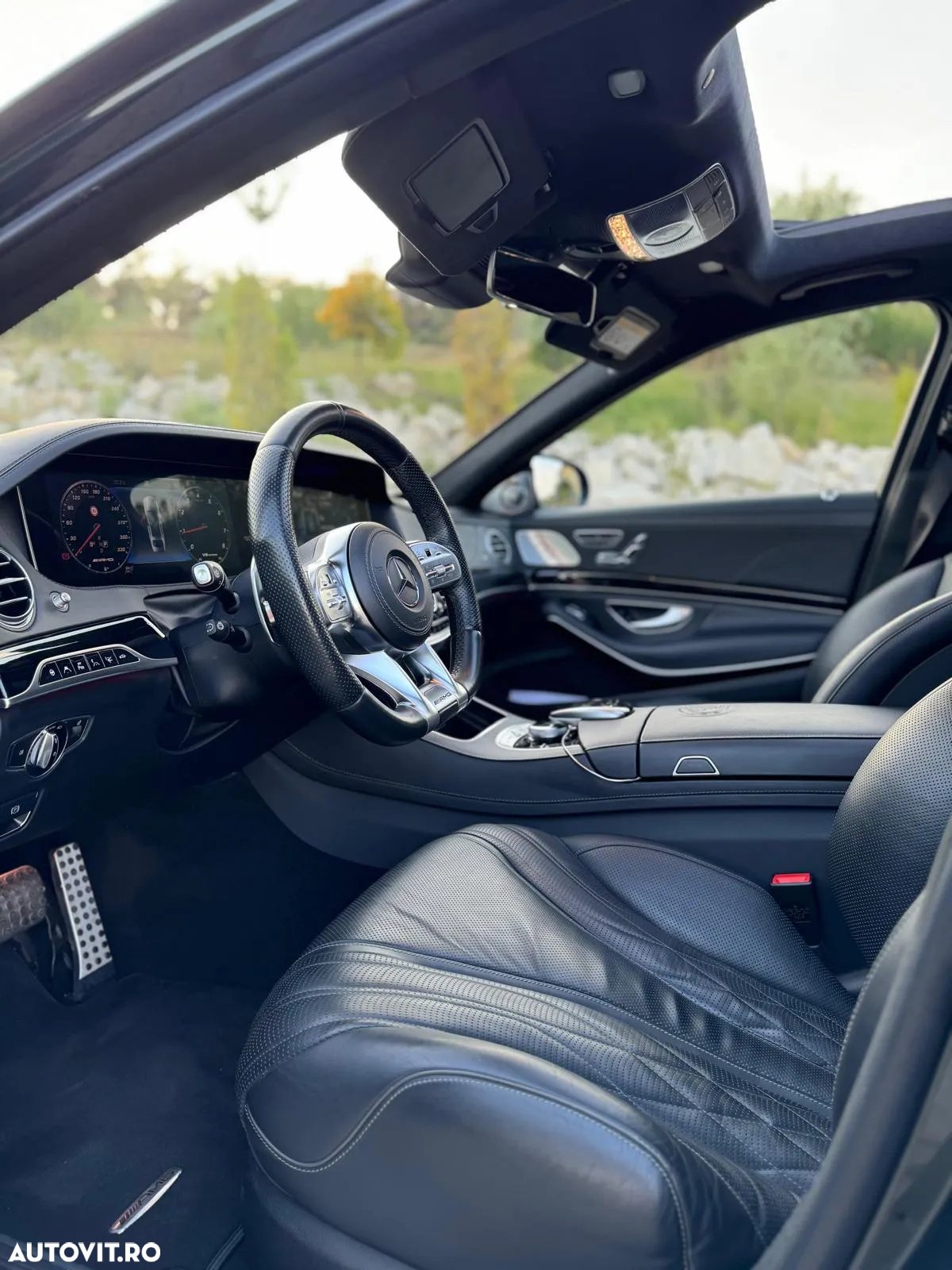 Mercedes-Benz S 63 AMG L 4Matic+ 9G-TRONIC - 24