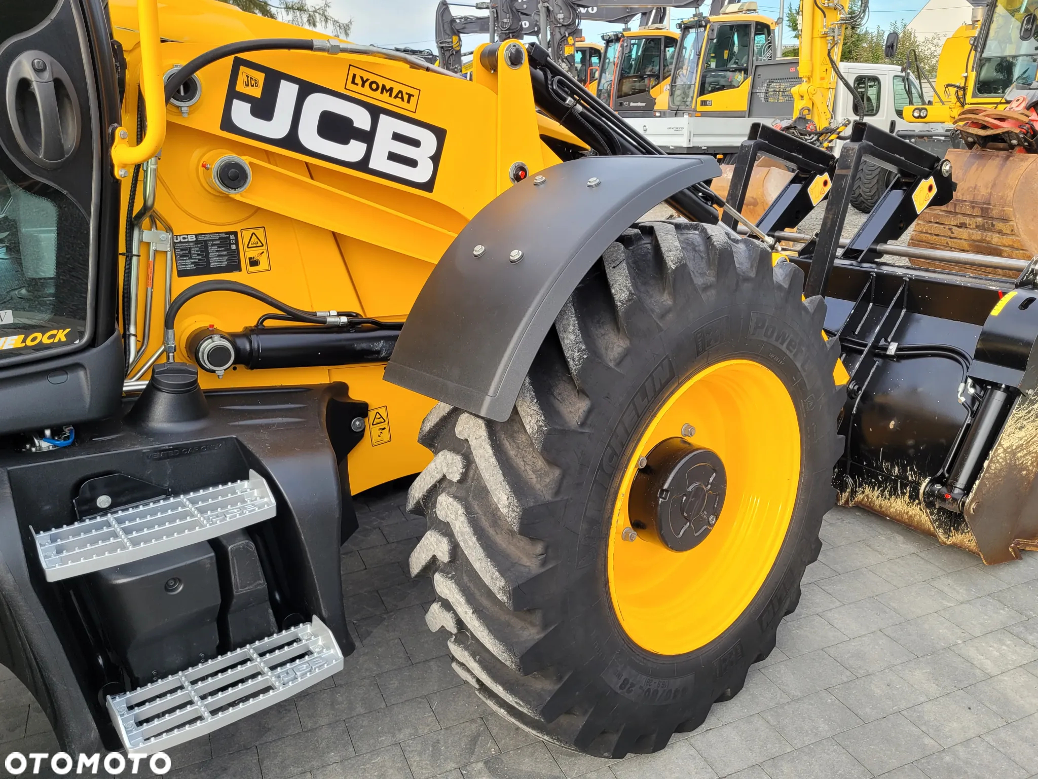 JCB 4CX PRO / jak NOWA / 1250h / joystick / - 16