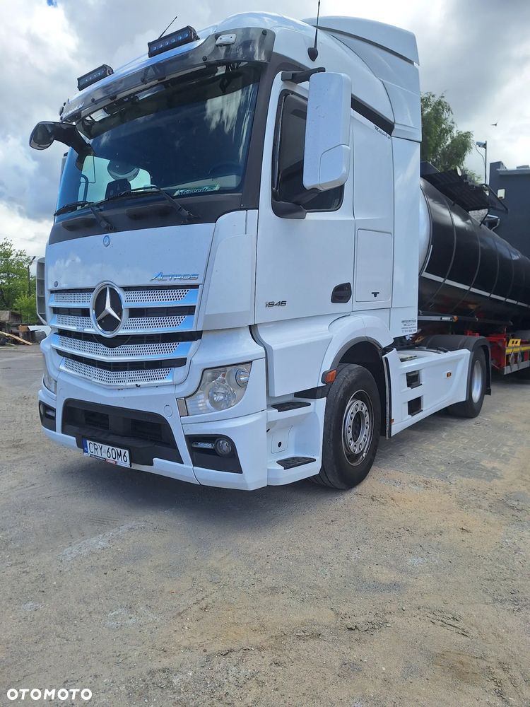 Mercedes-Benz ACTROS - 1