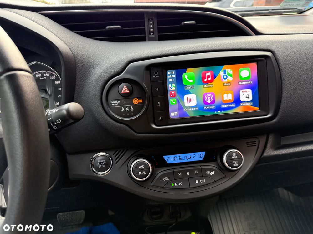 Toyota Yaris 1.5 Premium CVT - 6