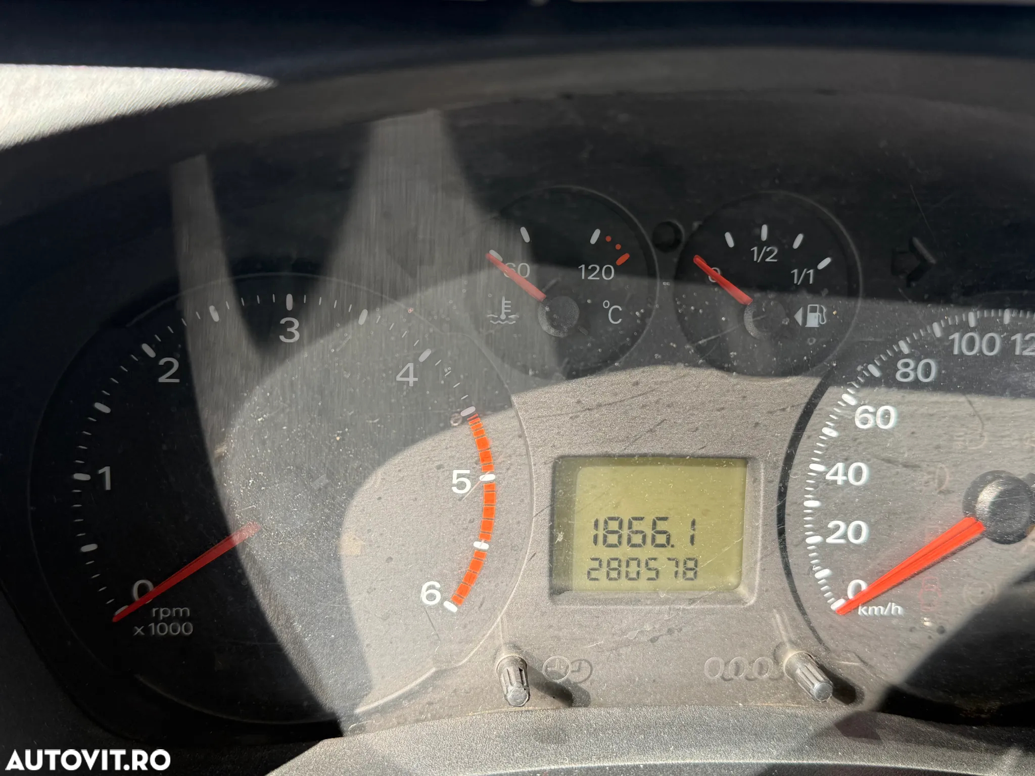 Ford Transit - 11