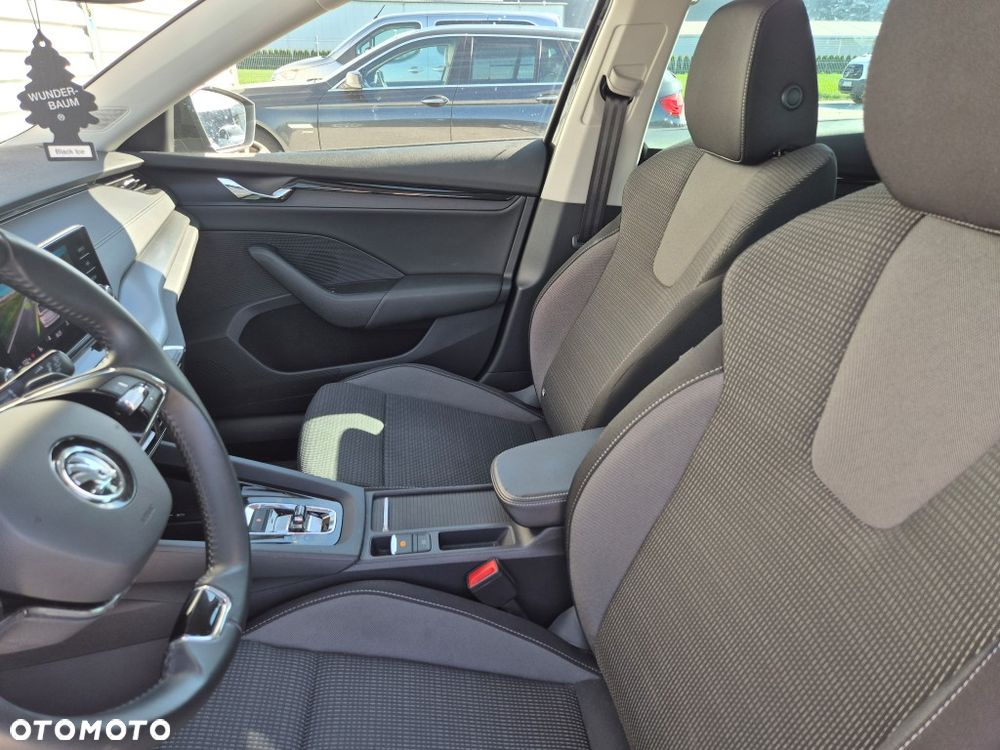 Skoda Octavia 2.0 TDI Ambition DSG - 10