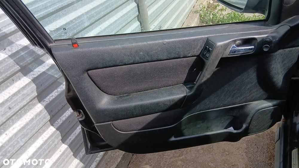 Tylko Części OPEL ASTRA II G 1.6 16V X16XEL 101KM 74kW 98r-08r kombi 5d lakier Z298 - 7