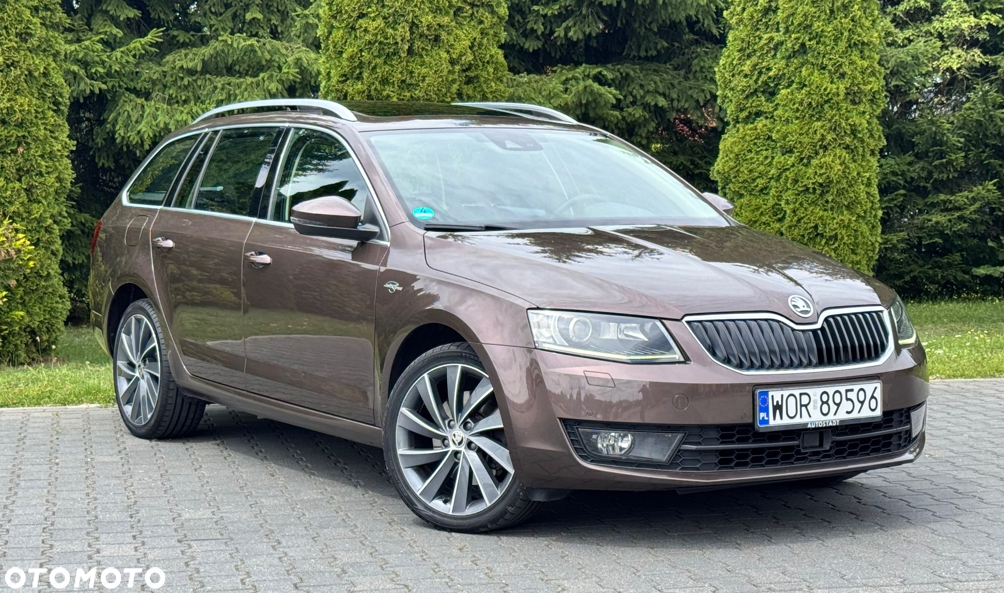 Skoda Octavia 1.8 TSI DSG L&K - 2
