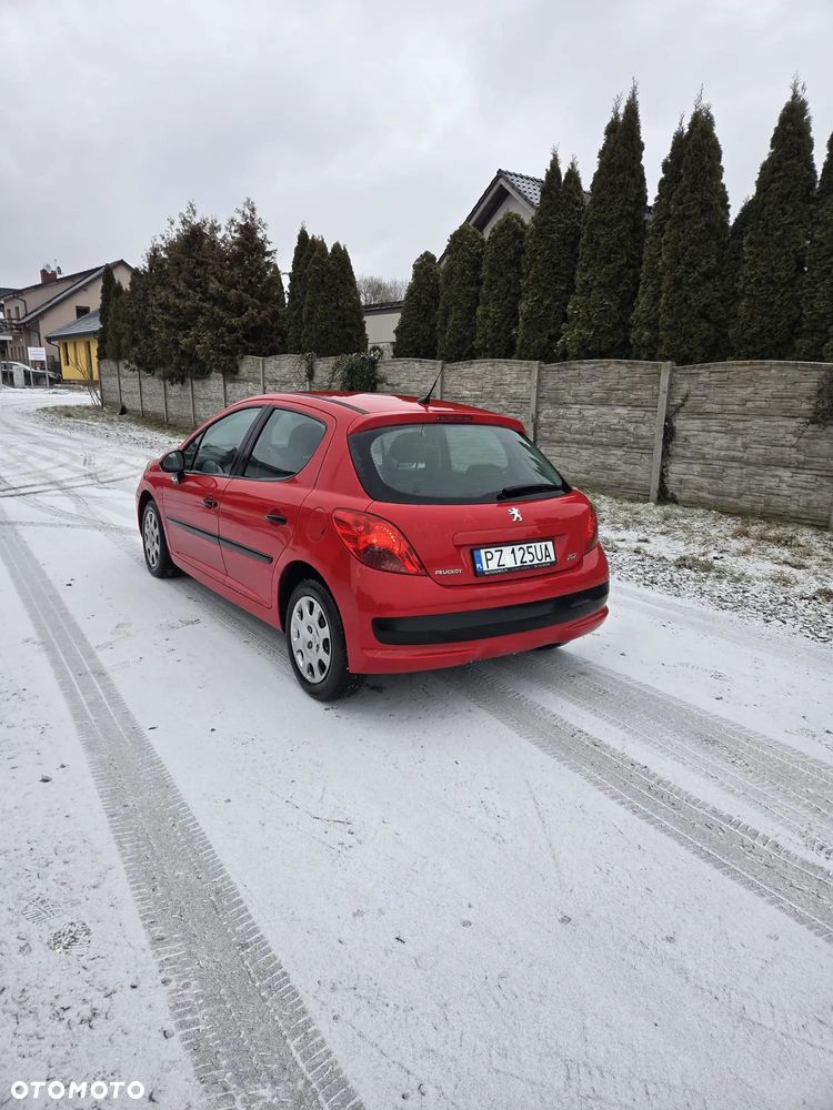 Peugeot 207 1.4 HDi Trendy - 3