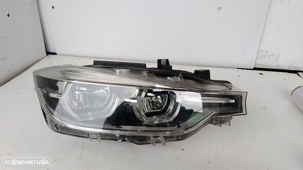 Farol Frente Direito / Otica Direita Bmw 3 (F30, F80)  7419634 - 1