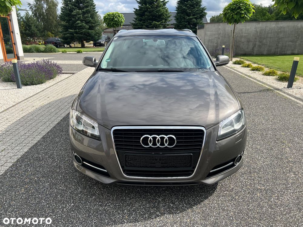 Audi A3 Sportback 2.0 TDI DPF quattro Ambition - 5