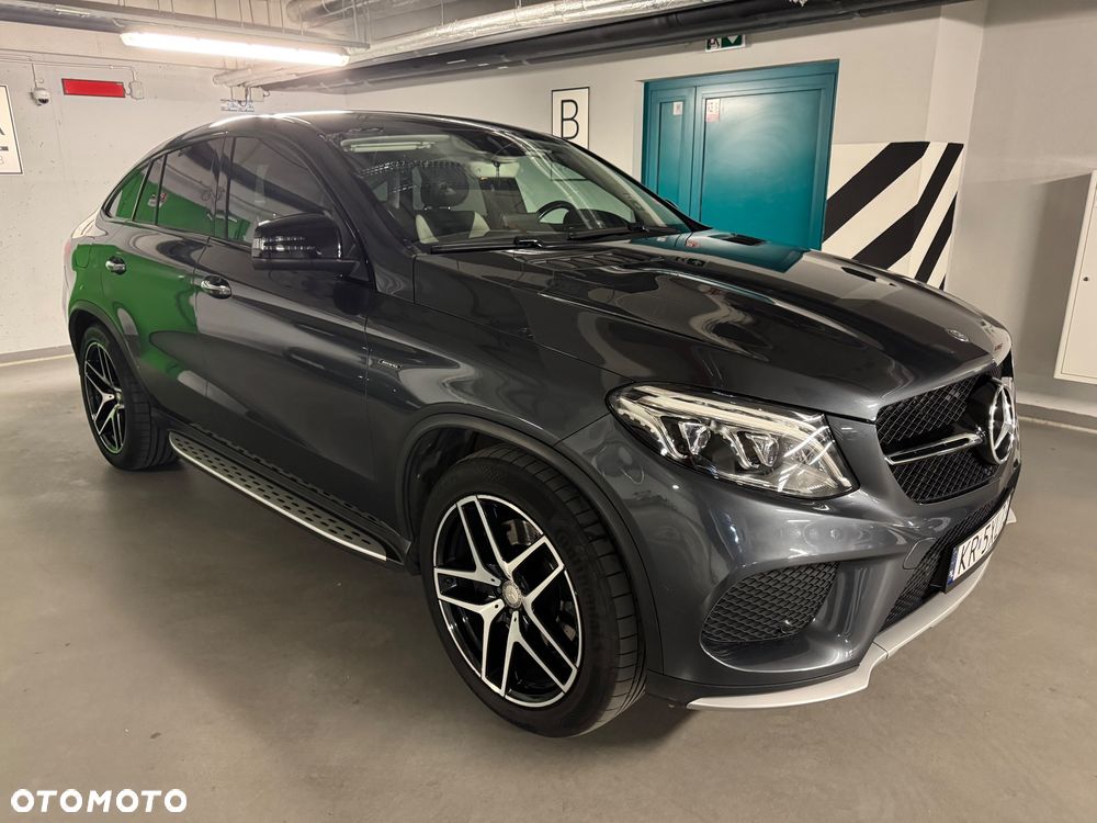 Mercedes-Benz GLE Coupe 450 AMG 4-Matic - 2