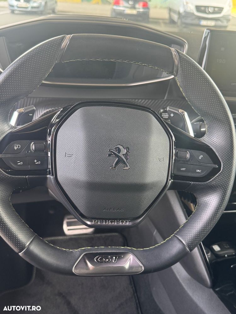 Peugeot 2008 1.2 PureTech EAT8 STT GT Pack - 14