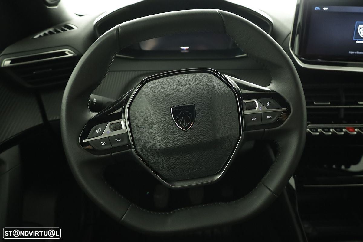 Peugeot 2008 1.2 PureTech Allure - 16
