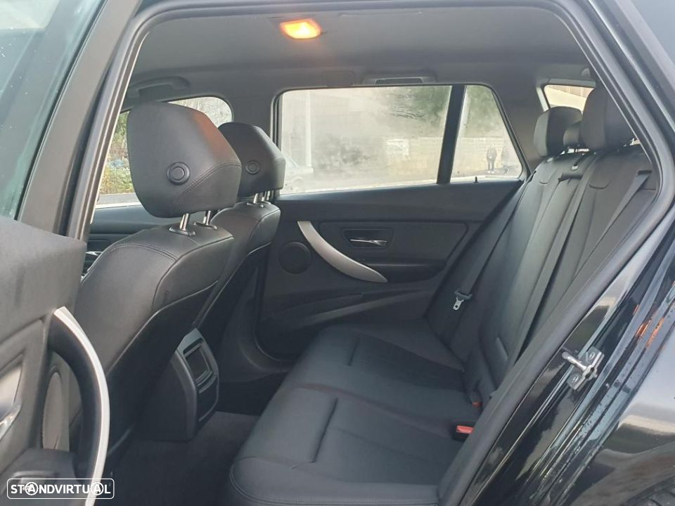 BMW 318 d Touring Navigation Auto - 19