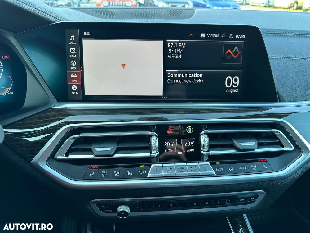 BMW X5 xDrive40i - 24