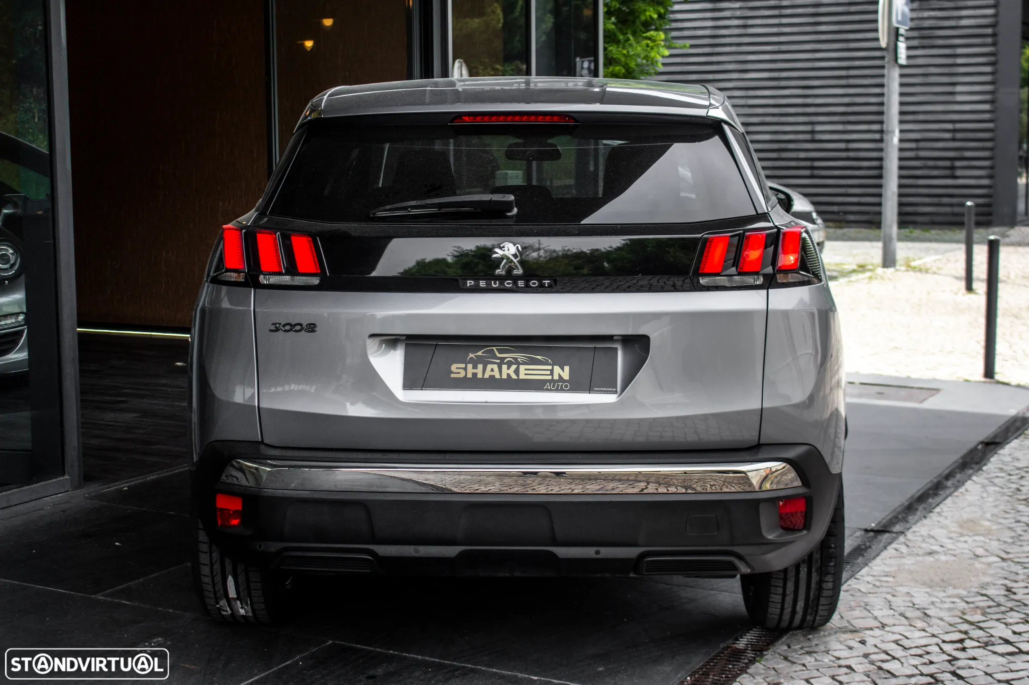 Peugeot 3008 1.2 PureTech Allure EAT8 - 10