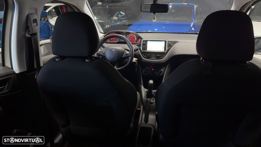 Peugeot 208 PureTech 68 Urban Move - 33