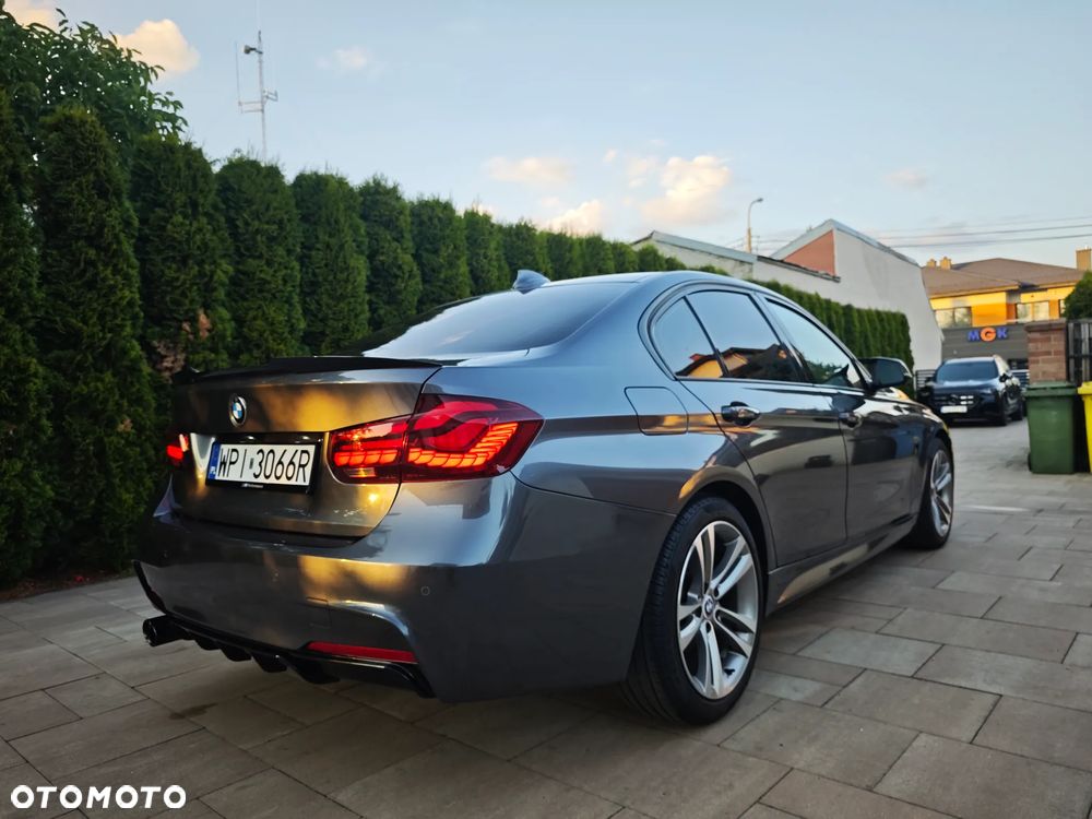 BMW Seria 3 328i M Sport - 30