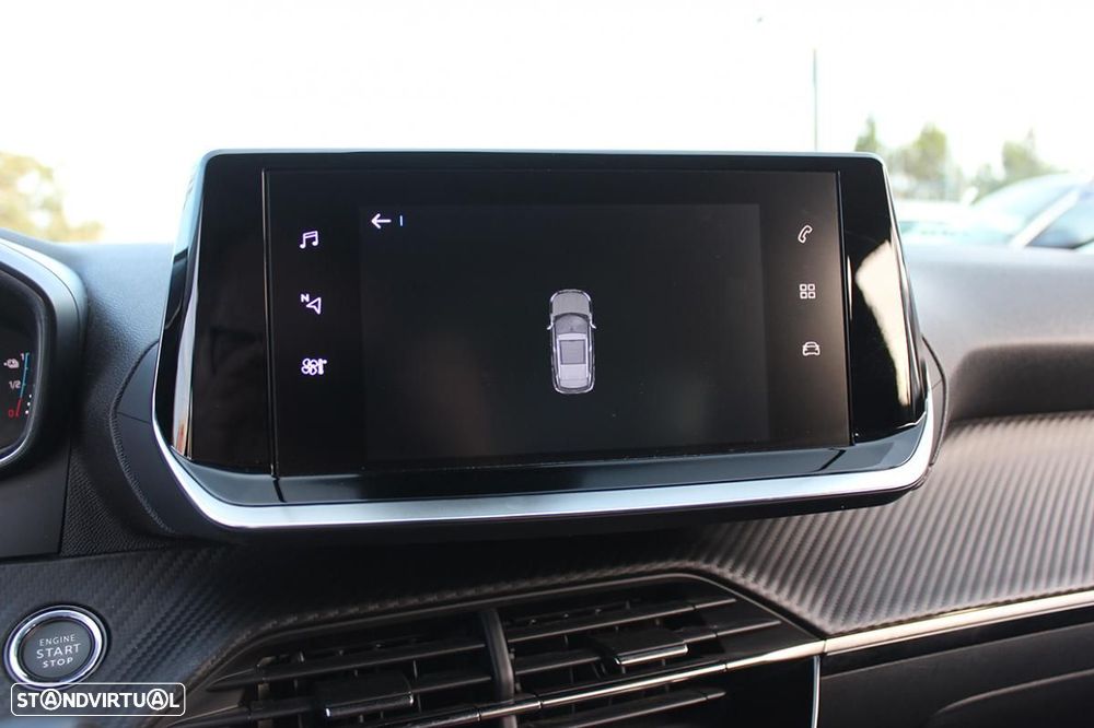 Peugeot e-2008 Allure - 24