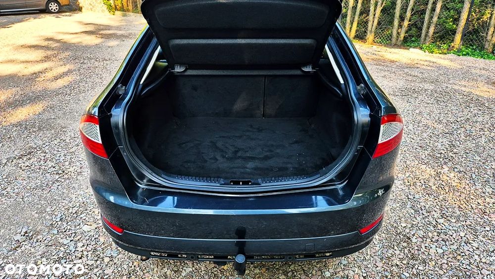 Ford Mondeo 2.0 Ghia X100 / X - 39