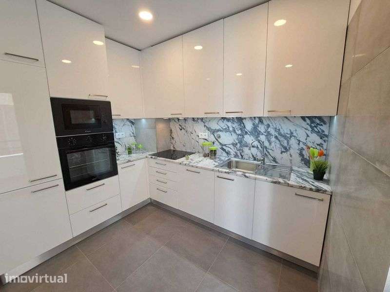 Apartamento T3 - Vila Chã - Amadora - Grande imagem: 2/12