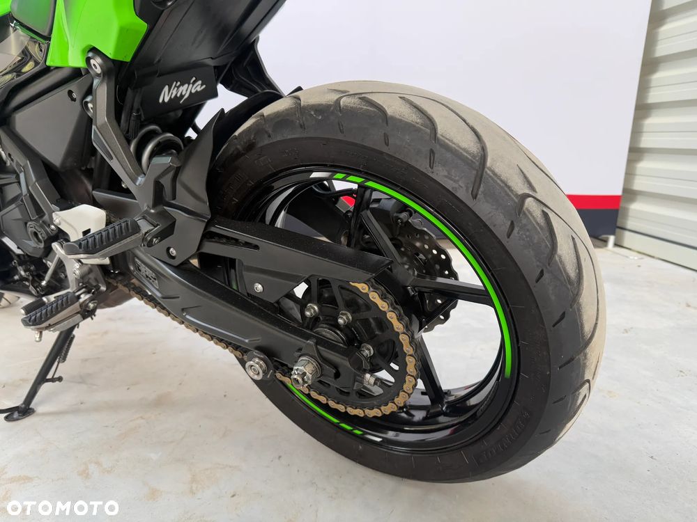 Kawasaki Ninja - 18