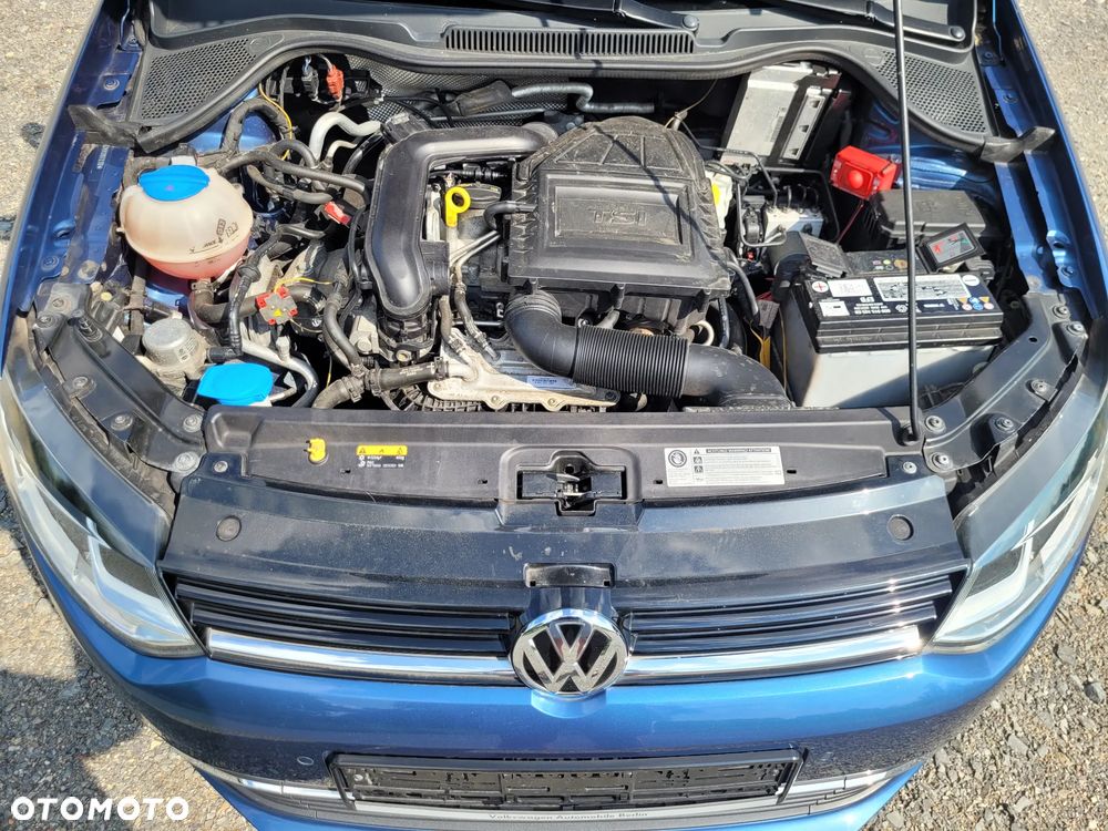 Volkswagen Polo 1.0 TSI Blue Motion Technology Allstar - 24