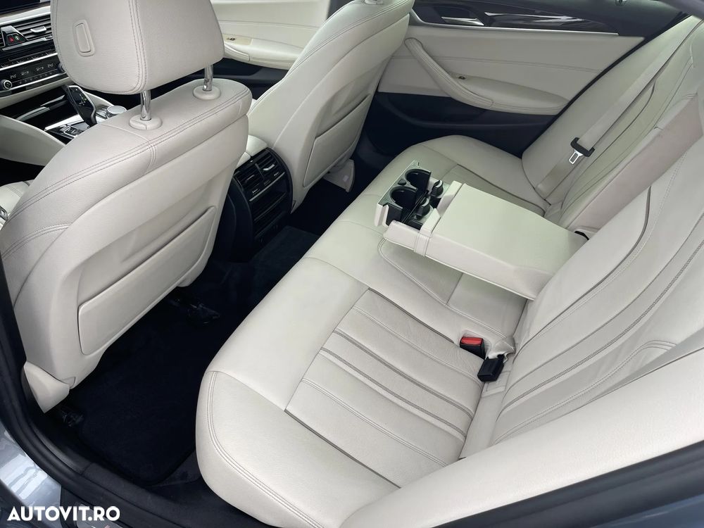 BMW Seria 5 530d xDrive Aut. Luxury Line - 20