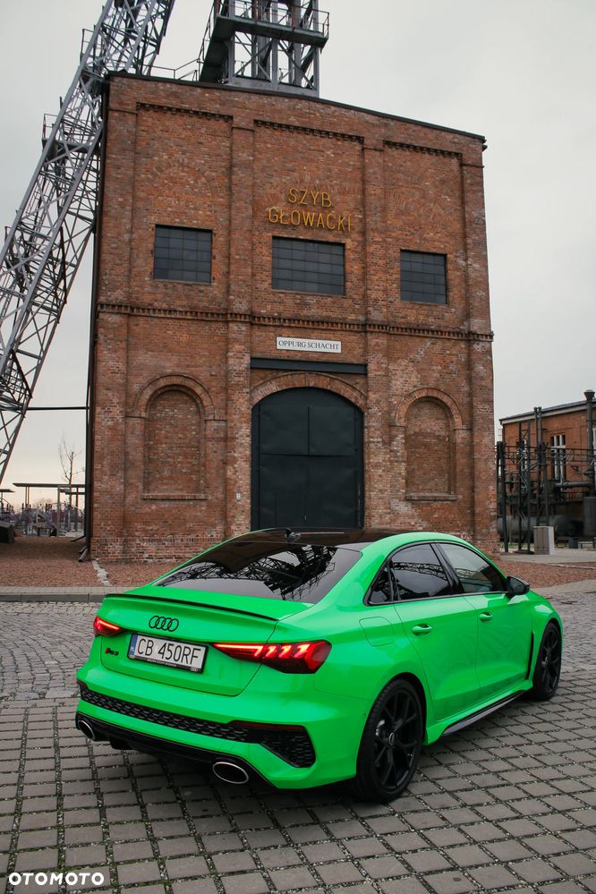 Audi RS3 Limousine - 5