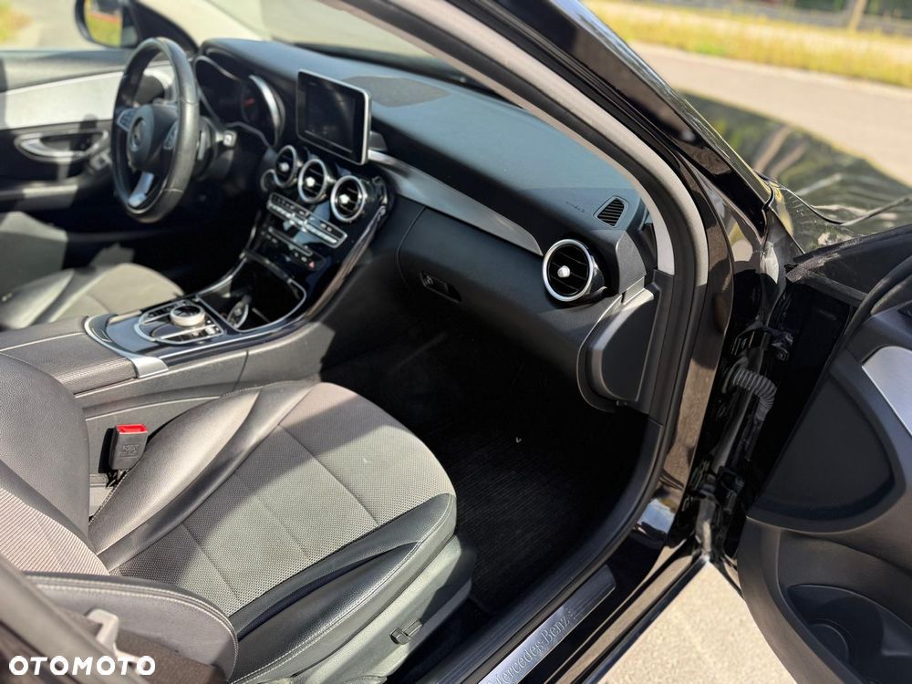 Mercedes-Benz Klasa C 180 d 9G-TRONIC - 9