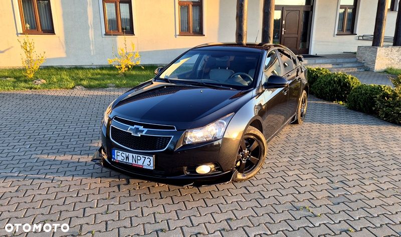 Chevrolet Cruze 1.6 - 4