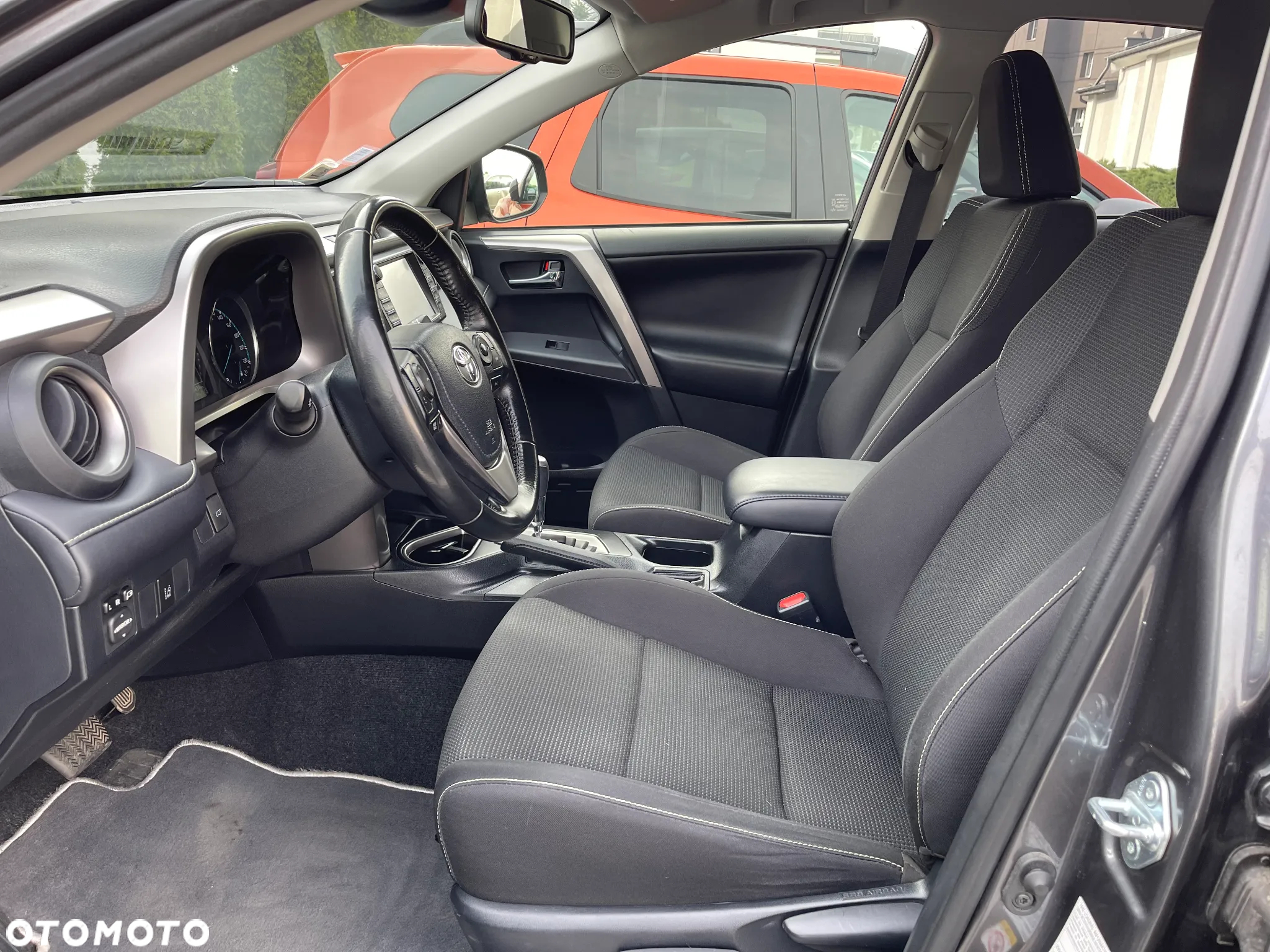 Toyota RAV4 2.5 4x2 Hybrid Executive - 13