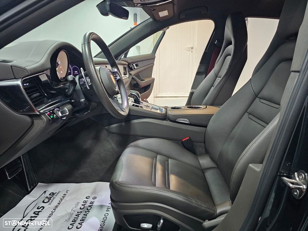 Porsche Panamera 4 E-Hybrid - 10