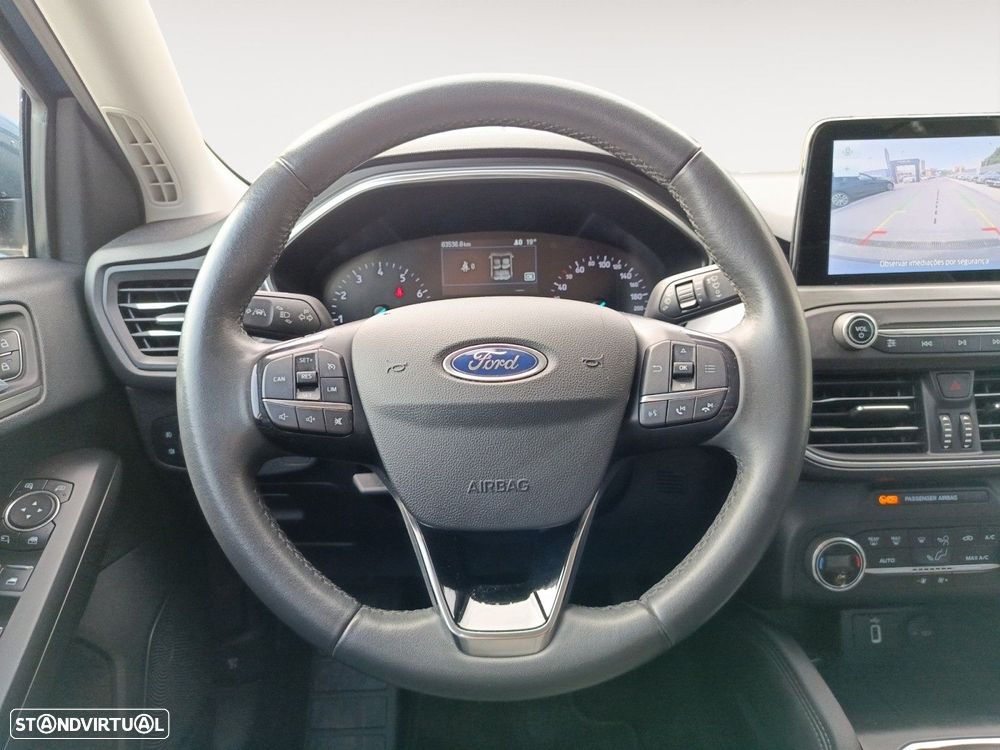 Ford Focus 1.0 EcoBoost Titanium - 12