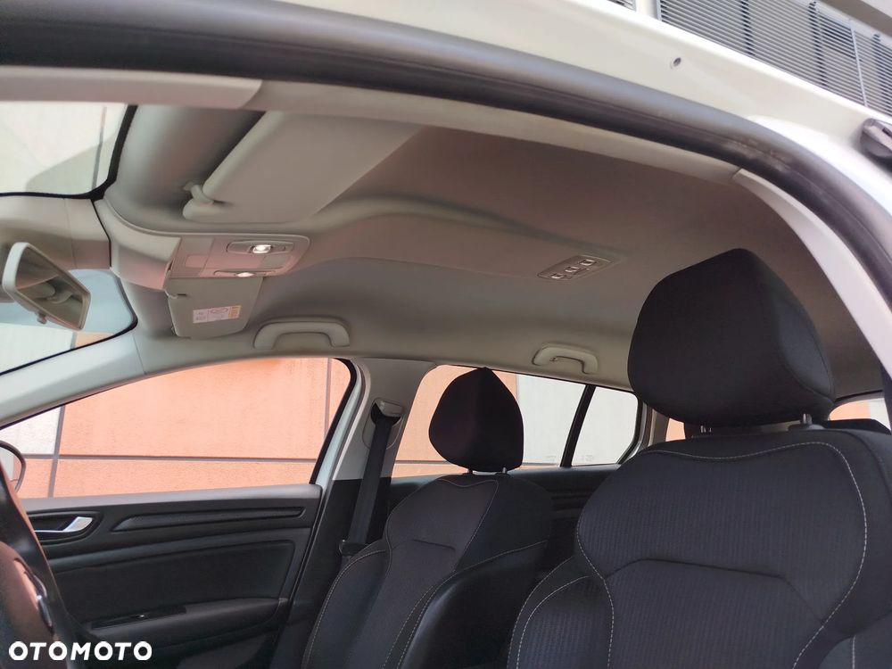 Renault Megane ENERGY TCe 130 INTENS - 22