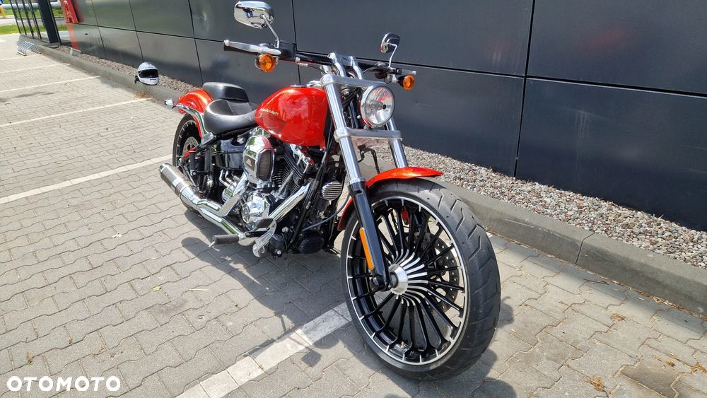 Harley-Davidson FXSB Breakout - 7