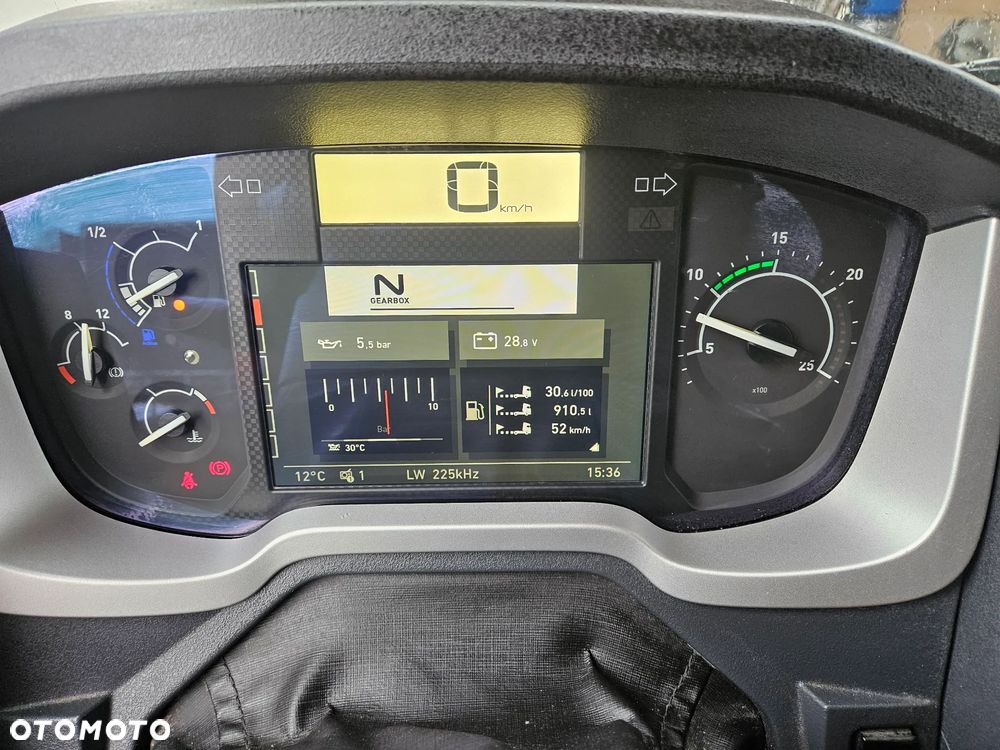 Renault Gama T 460 - 9
