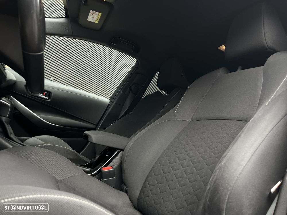 Toyota Corolla 1.8 Hybrid Comfort+P.Sport - 8