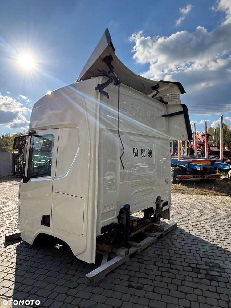 KABINA SCANIA CR20 nowy model KOMPLETNA - 4