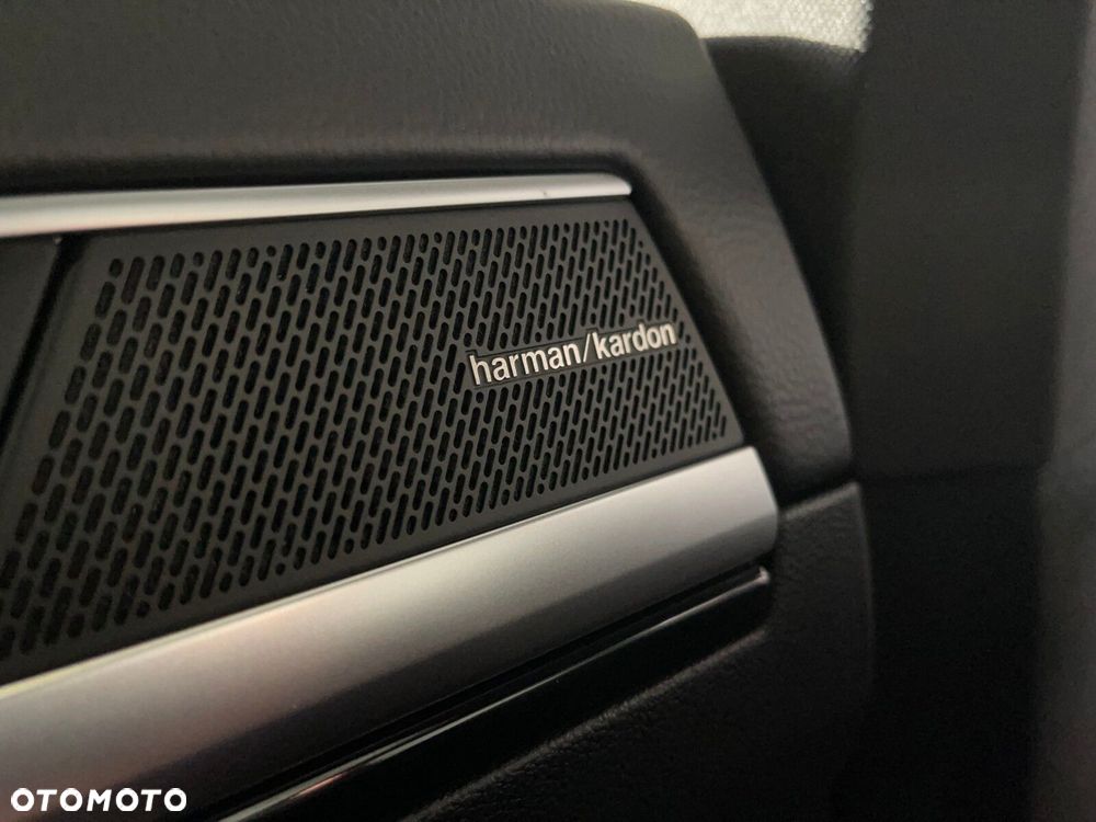 Volkswagen Arteon 2.0 TSI R-Line DSG - 28