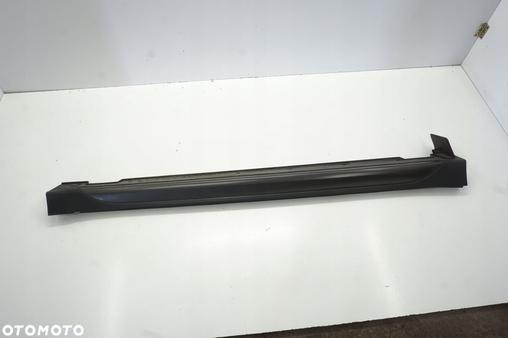 HYUNDAI TUCSON III 16R LISTWA PROGOWA PRAWA 87754-D7100 - 1