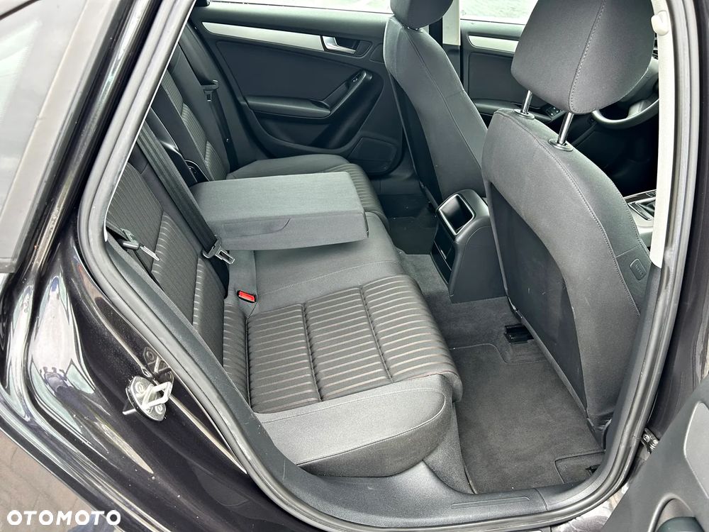 Audi A4 Limousine 2.0 TDI - 11